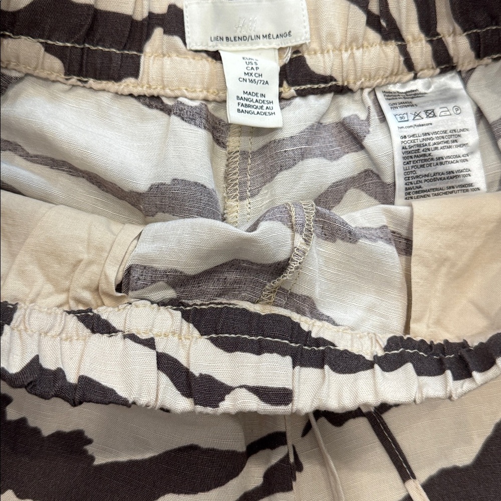 H&M Linen shorts - Picture 2 of 4